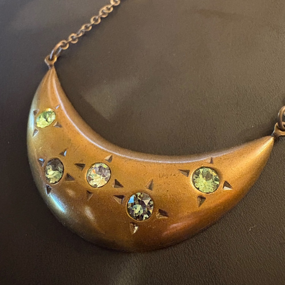 Sabika Antiqued-Style Goldish/Bronze Crescent Necklace with Green Gems - Picture 2 of 8